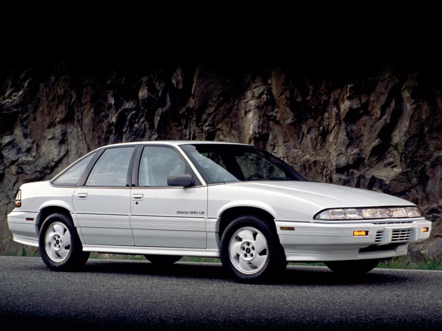 Pontiac Grand Prix LE Sedan '1992